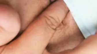 Real barely legal másturbation inside vehicle