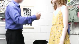Thief with golden hair blows penis at the office