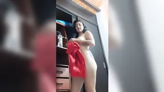 my lover records herself while changing clothes