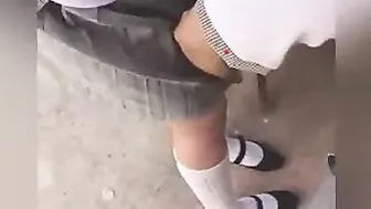 Estudiante porn video – Chupada de COLEGIALA Atrás de los Salones Sexo Publico