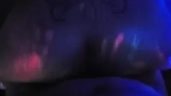 White chick getting plowed (glow inside the dark)