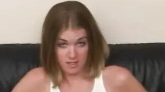 Suck Slut porn video – Cum hungry 18 year old bimbo blows off cock
