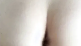 Fit dark haired bimbos goes gags on and fucks a new dick into a hotel room