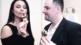 FATTY SEX Ice cream and fat cock into my twat: Ania Kinski