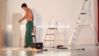 XXXSHADES - Great Women Sasha Rose Is On The Hunt For Painters Penis - LETSDOEIT