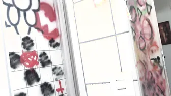 Ing porn video – Stefan Steel da o muie into toaleta prin Gloryhole