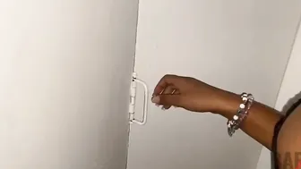 Deixei um amigo do Rio de Janeiro dormir aqui em casa. No