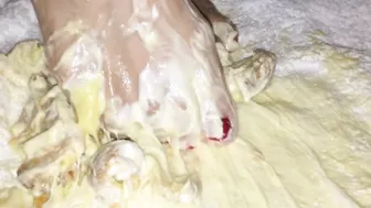 Food Cream Puff Crushing Bondage with Stockings Foot.