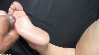 Beauty Thick Hispanic Soles feel so Beautiful