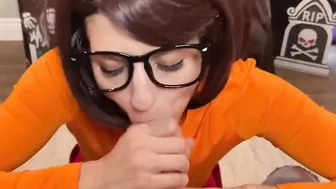 Velma fucks the Villain