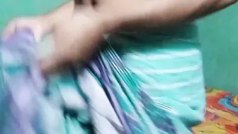 Lusty Dark Hair Vibrators Oiled Up Twat