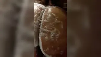 Shake that booty (Soapy Edition )