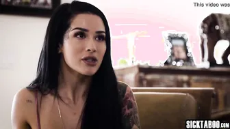 Bombshell african teenie Jenna Foxx nailed by a lovers Katrina Jade after