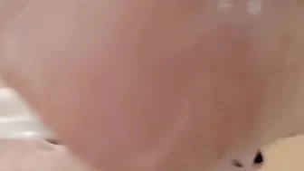 Filthy Talking Gf Nina Luna does Turf Job and Titfuck while Drinking Champagne into a Baththub