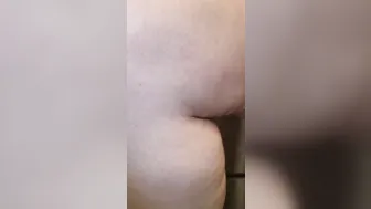 Up inside the air legs