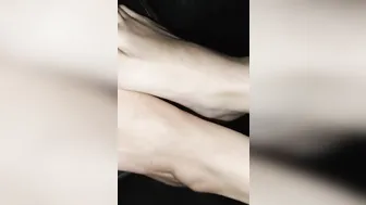 Toes all to cum 
