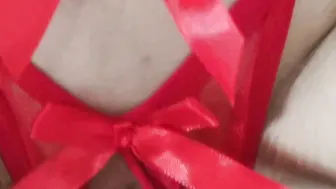 I play with her cunt with penis and cum into