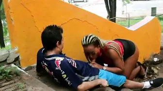 Hubby Horn Films Wifey Sucking Off Unknown inside the Square