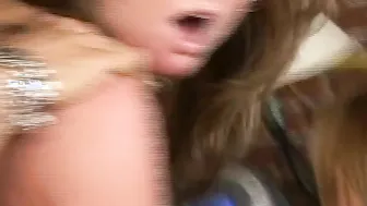 Leah Luv takes it into the booty