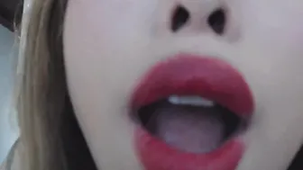 Massive mouth