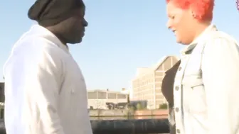 Cooky wants to pounded his internet date on the Berlin