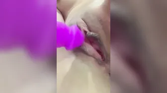 women masturbation