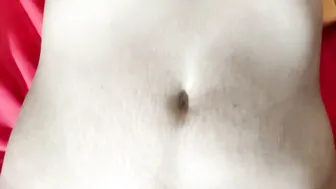 Leaking vagina of a tiktoker fucking with a fany has a squirt