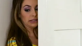 Elexis Monroe is obsessed with sniffing her step-daughters lingerie