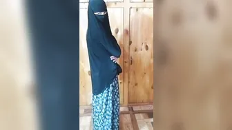 Hijab women transformation الكلبة سلوتي الساخنة تظهر ندف المغربي