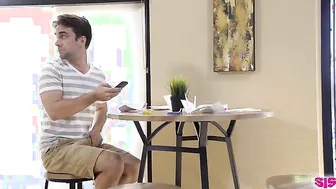 Stuck On My Step Sister - S2:E7