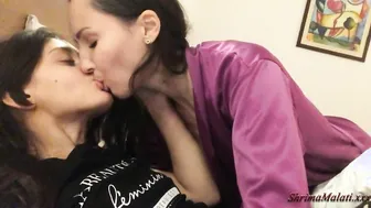 Beauty lesbo point of view with Lilu Moon on iphone