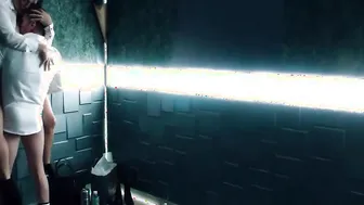 Natalie Martinez Bombshell sex into the elevator