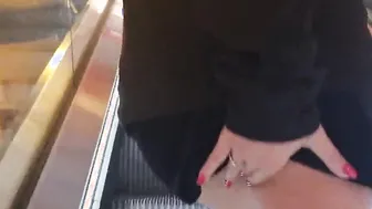 Lusty insane teenie Showing butt into Shopping Centre Outdoor