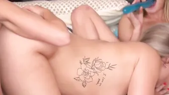 Kyler QuinnChloe Temple and Harley King Are Cumming and Squirting During Live Gold Performance