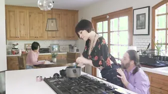 The Freeuse Family Bondage- Angeline Red Jessica Ryan
