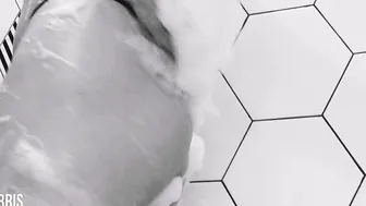Tik Tok camgirl tries her hand at porn