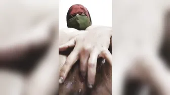 Desi lady oil grind inside Cunt and masturbation