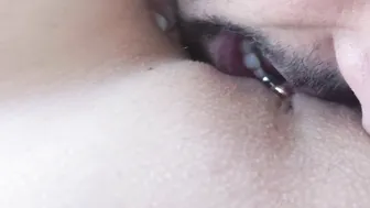 Huge Butt CHEATING EX-WIFE calls neighbour to eat her PUSYY (Amateur)