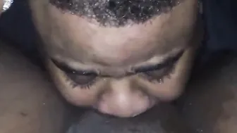African bro eats her fat cunt
