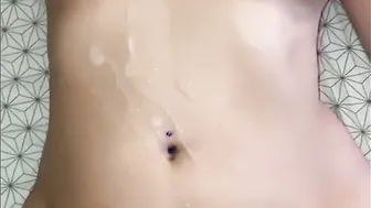 Cumshots on this eighteen body