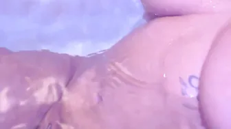 Bathtub Play into Slow Motion PMV