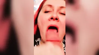 Eros Empress Gothic Witch Fellatio cummed cumplay and drink