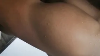 USTED PONGA EL TITULO DUCHA REGADERA  SE TRAGO TODO EL SEMEN  INCREDIBLE CHUPADA BJ point of view