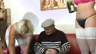 Older man celebrates with 4 irresistible chick