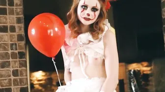Step Siblings Caught - If your stepsister clothed as a clown would you pounded her? - S18:E9