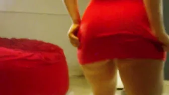 Phat booty into red dress (virgoperidot)