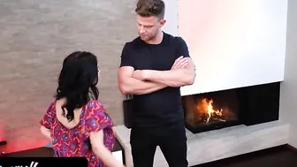 Passionate Skinny Hispanic Seduces Her Dance Professor With Her Bae Steps And Swallows His Cum