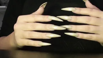 Sharp Long Nails Tapping Flicking