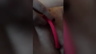 Redheaded MILF uses new vibrator for the first time