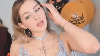 Brunette Masturbating